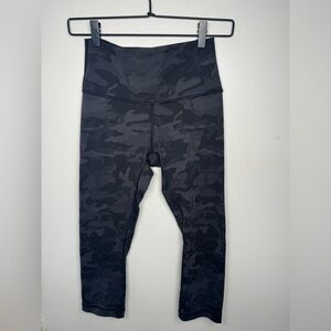 Lululemon Wunder Under High-Rise 1/2 tight 17”